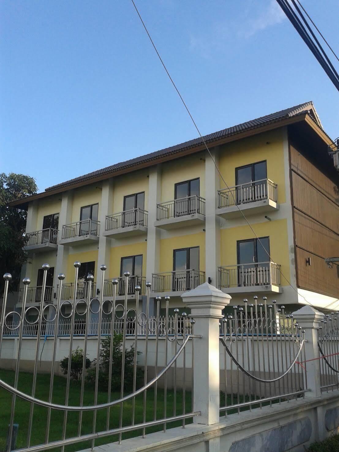 H Hotel Phrasing Чіангмай Екстер'єр фото